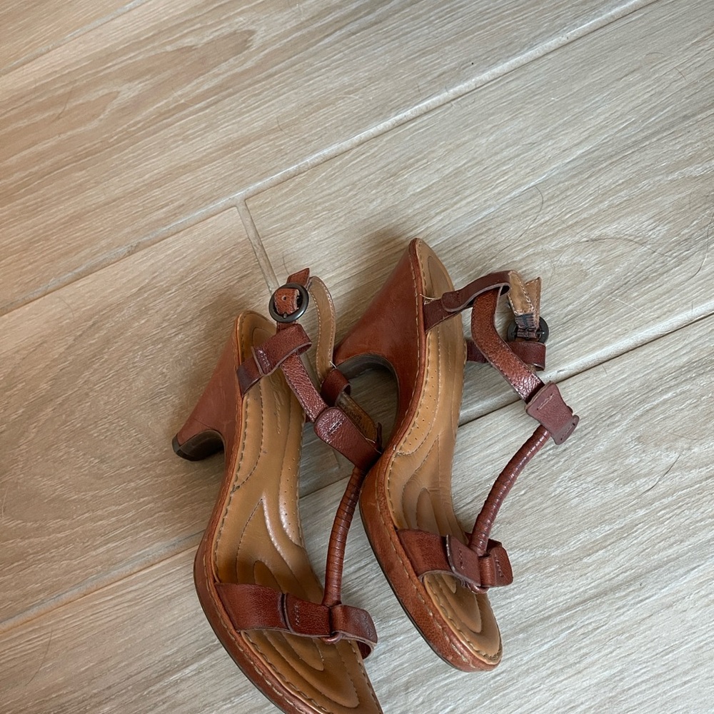 Baltic Borne Crown Elegant Brown Leather Heeled Sandals - Picture 9 of 9